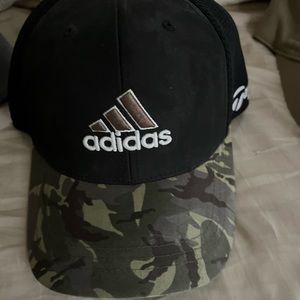 Adidas fitted golf hat size s/m
